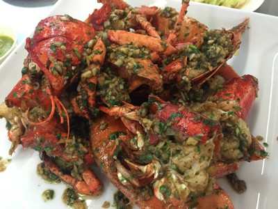 Canadian Lobster ผักกระเทียม