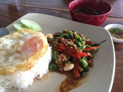 ฉั้นแดง