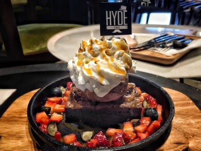 Caramel Magma Brownie