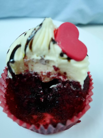 Red Velvet Special (100฿)