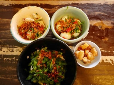 ก๋วยเตี๋ยวเรือตี๋น้อย (Tee Noi Boat Noodle) ก๋วยเตี๋ยวเรือตี๋น้อย (Tee Noi Boat Noodle)