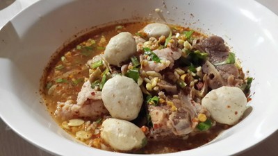 ก๋วยเตี๋ยวตาโต้ด ปั้มน้ำมัน ปตท ไทรน้อย ก๋วยเตี๋ยวตาโต้ด ปั้มน้ำมัน ปตท ไทรน้อย