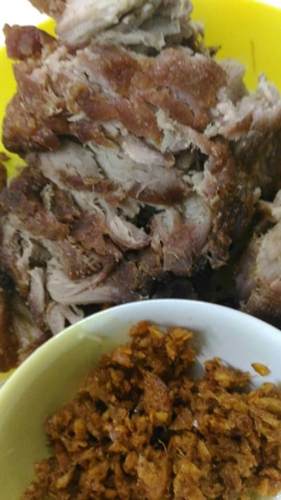 หมูทุบน้ำพริกข่า