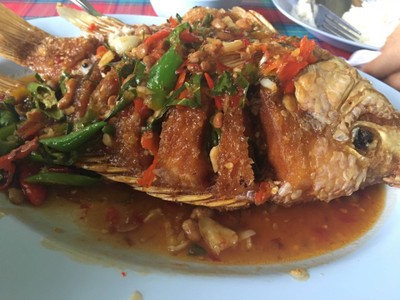 ปลาทับทิมราดพริก