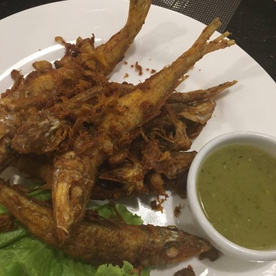 อาหาร หรือ เครื่องดื่ม