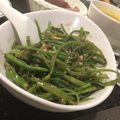 ผักบุ้งผัดกะปิ