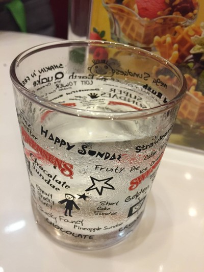 น้ำเปล่าบริการฟรี