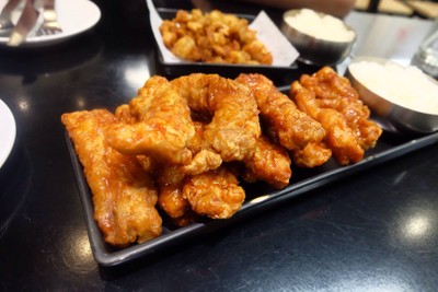 Bonchon (บอนชอน) ลา วิลล่า อารีย์ Bonchon (บอนชอน) ลา วิลล่า อารีย์