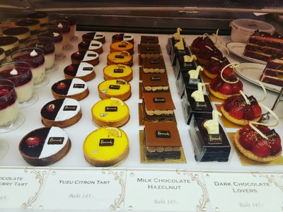 Harrods tea room (แฮรอดส์ ทีรูม) สยามพารากอน Harrods tea room (แฮรอดส์ ทีรูม) สยามพารากอน