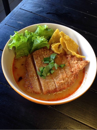 บะหมี่ต้มยำน้ำข้มหมูทงคัสซึ