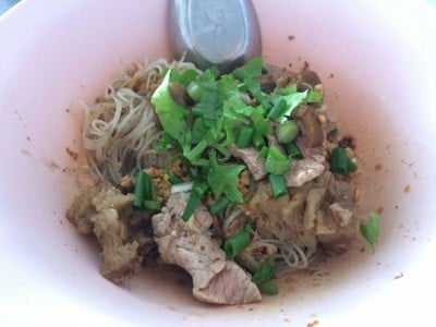 เมนูของร้าน ก๋วยเตี๋ยวเรือเสวย โกเหม๋ง
