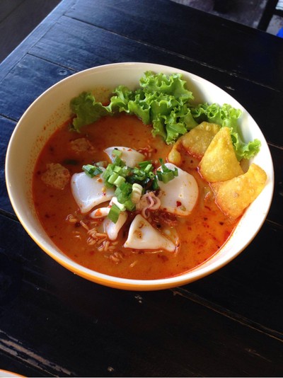 ก๋วยเตี๋ยวปลาหมึก