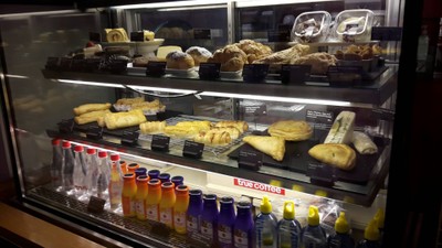 อาหาร หรือ เครื่องดื่ม