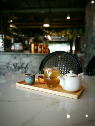 Longjing King of Chinese Tea