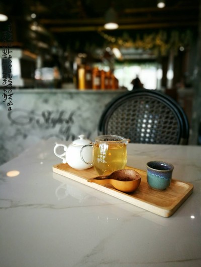 Longjing King of Chinese Tea
