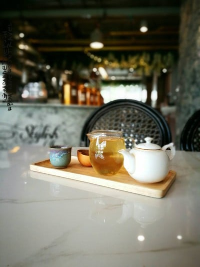 Longjing King of Chinese Tea