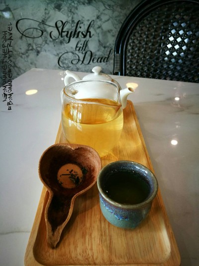 Longjing King of Chinese Tea