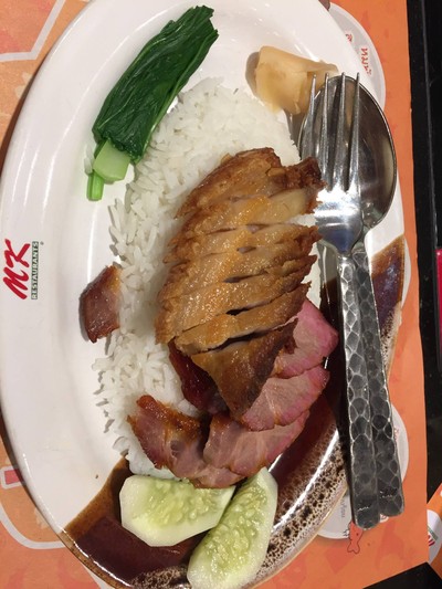 ข้าวหมูแดงหมูกรอบ (ธรรมดา)