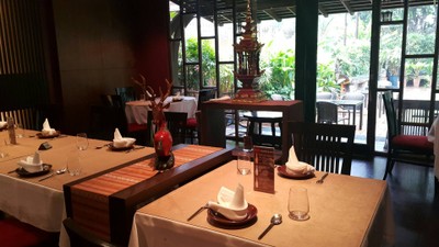 บรรยากาศ Patara Thai ทองหล่อ