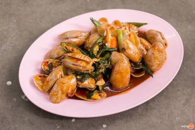 ร้านยำเจ๊อึ่ง (เจ้าเก่าบางลำภู)