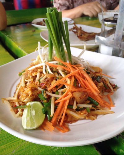 ไก่ย่างโคราช (Kai Yang Khorat) เชียงใหม่ ไก่ย่างโคราช (Kai Yang Khorat) เชียงใหม่