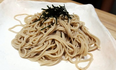 เส้นโซบะทำใหม่สดวันต่อวัน