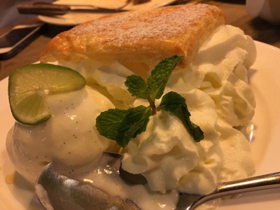 สตรอเบอร์รี่คัสตาร์ดมิลเฟย