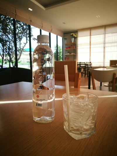 น้ำเปล่า