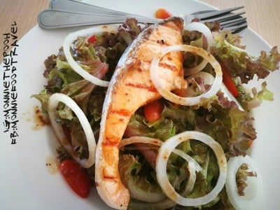 SALMON SALAD
