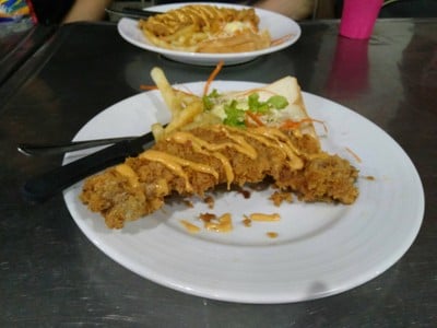 เมนูของร้าน อ้วนผอมสเต็กสามย่านจานดาวเทียม