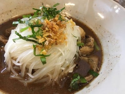 เมนูของร้าน เตี๋ยวเรือเส้นแซ่บ