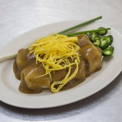 ราดหน้ารัตนาธิเบศร์