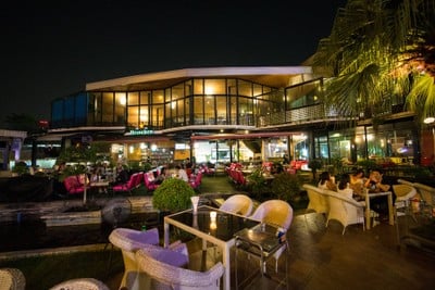 บรรยากาศ 4dinner Bar & Restaurant