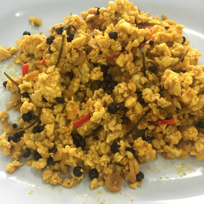 คั่วกลิ้งอกไก่