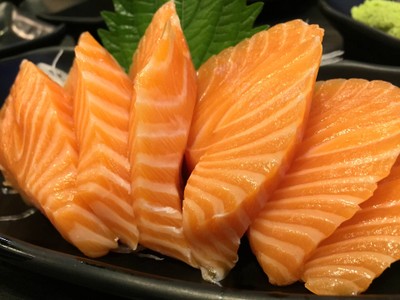 ซาชิมิ แซลมอน