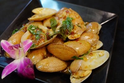 เจ๊ศรี Suzy Thai FOOD (เจ๊ศรี) เจ๊ศรี Suzy Thai FOOD (เจ๊ศรี)