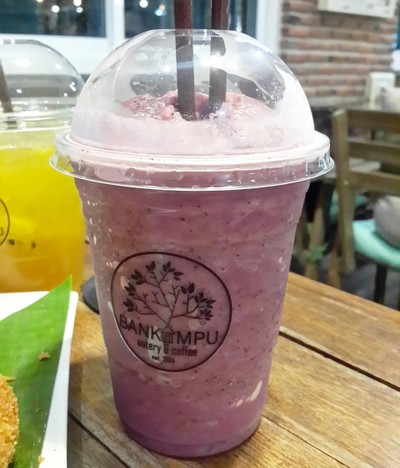 บลูเบอรี่ สมู๊ตตี้