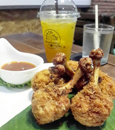 ไก่ก๊อง