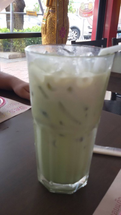 ชาเขียวนมเย็น 35