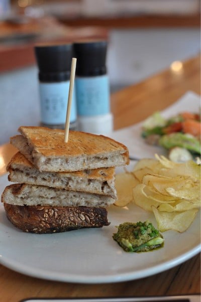 TRUFFLE CHEESE TOASTIE