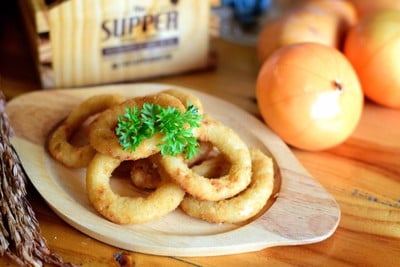 เดอะ ซัปเปอร์ สเต็ก ถนนไทยอาคาร