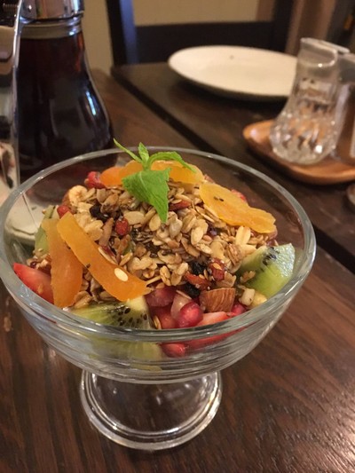 Yoghurt With Fresh Fruit