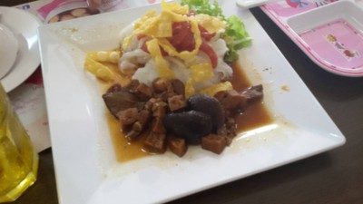 ก๋วยเตี๋ยวหลอดทรงเครื่อง 68