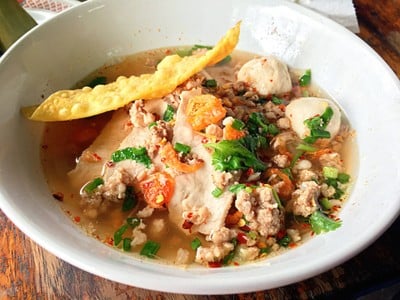 ก๋วยเตี๋ยวหมูต้มยำ