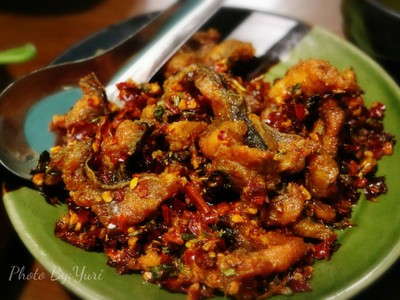 ผัดเผ็ดปลาทอดกรอบ