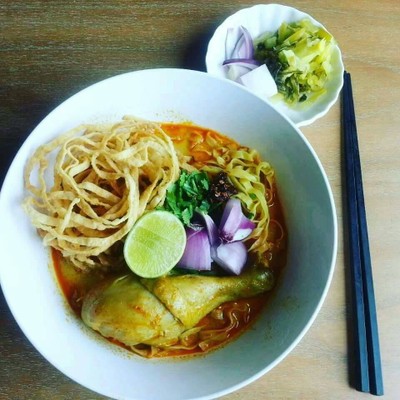Khao Soi Chicken 