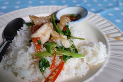 ข้าวกะเพราทะเล