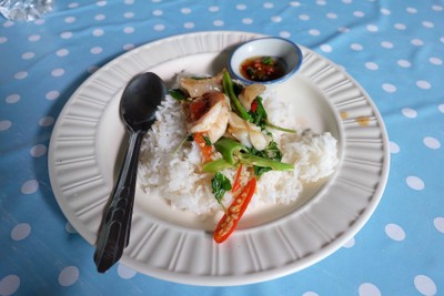 ข้าวกะเพราทะเล