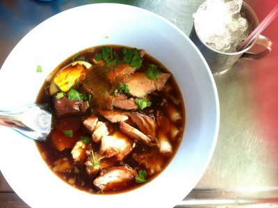 ก๋วยจับน้ำข้น