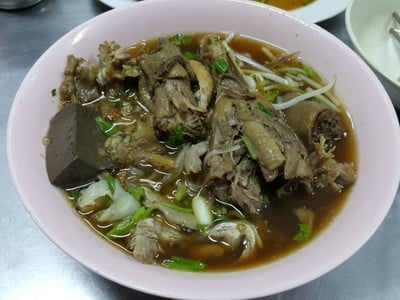 ก๋วยเตี๋ยวเป็ด 1 โภชนา (หน้าโรงพยาบาลพญาไท2)